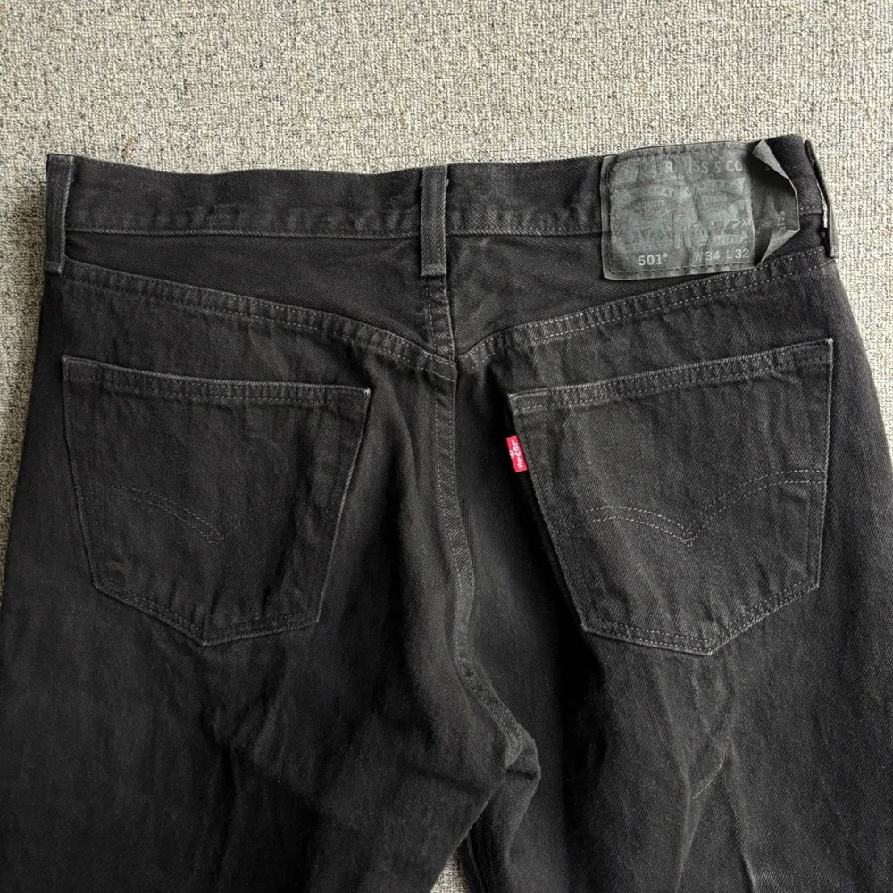 Levi's 501 Jeans Mens 34x27 Original Fit Black Harley-Davidson Patch Button Fly